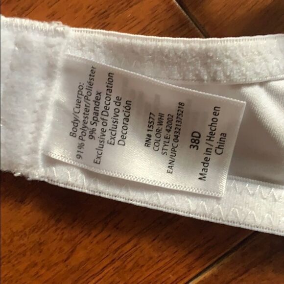 Like new bra white underwire 38D - Picture 3 of 4